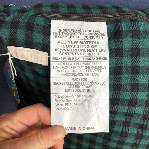 Retreat green black plaid “Believe” Holiday pillow NWT - Picture 6 of 11